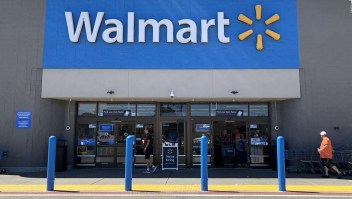 Walmart dejará de vender cigarrillos en algunas tiendas