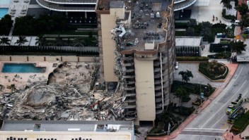 5 cosas: Aprueban acuerdo económico para víctimas del derrumbe de un edificio