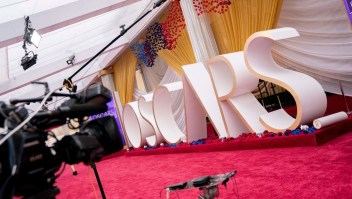 Este domingo conoceremos a los ganadores de los Premios Oscar 2022. Así pasaron las estrellas de la noche en la alfombra roja previa a la ceremonia. (Foto: STEFANI REYNOLDS/AFP vía Getty Images)