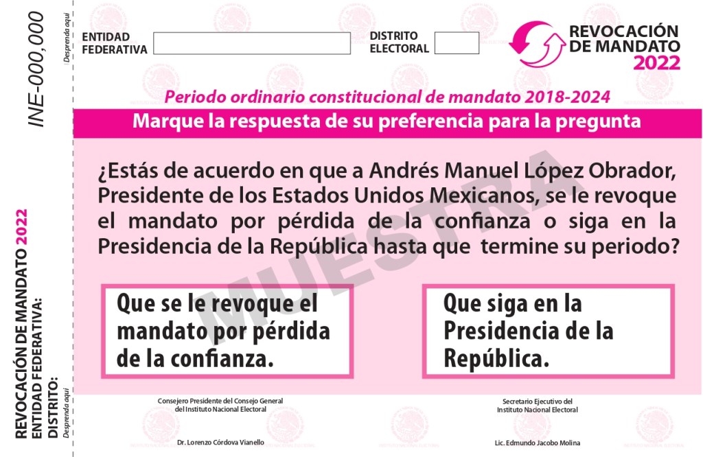 Imagen de una boleta de muestra para el referéndum revocatorio en México.