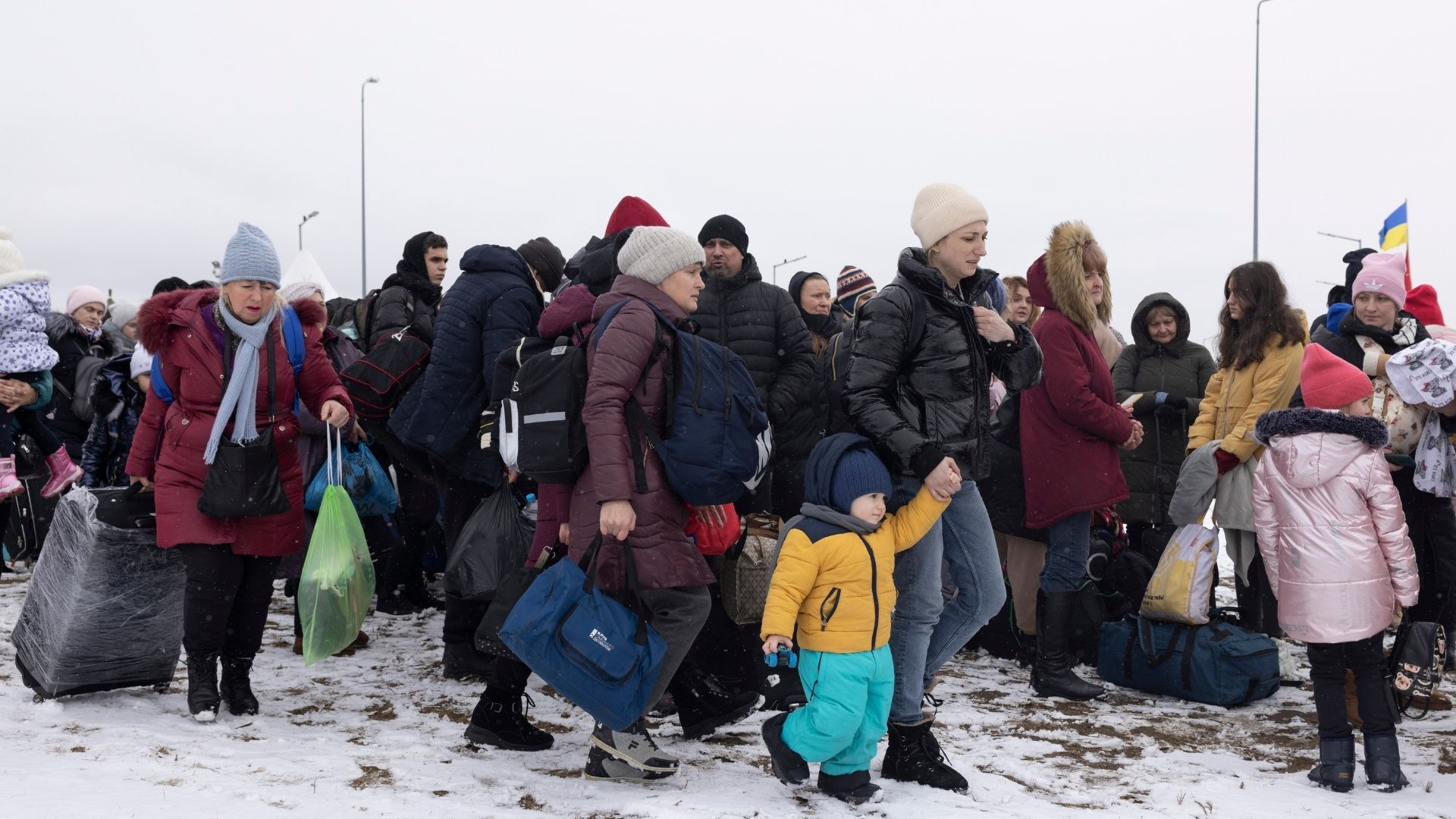 Мир 24 новости украина. Беженцы из Украины 2022. Украинские беженцы в Эстонии. Счастливые беженцы. Беженцы из Украины в Россию.