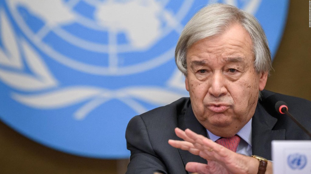 Missiles fall in Kyiv during UN Secretary's visit