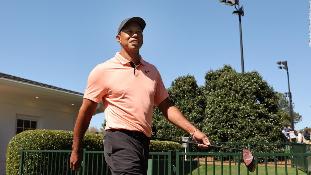 Tiger Woods leaves his accident behind and could be in Augusta