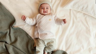 Tulipanes alguna cosa Ambos H&M dice que podrás compostar su nueva línea de ropa para bebés