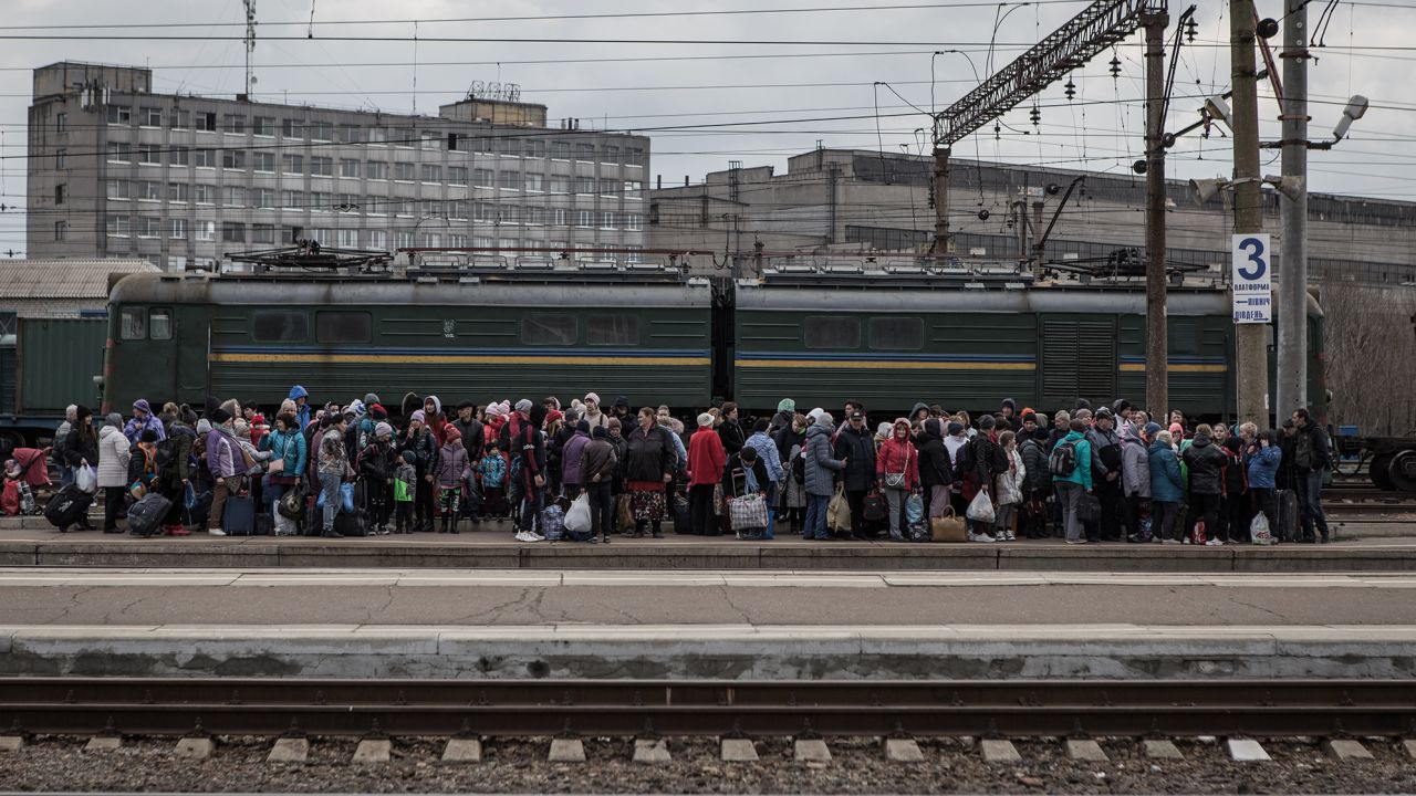 evacuación tren Kramatorsk Ucrania