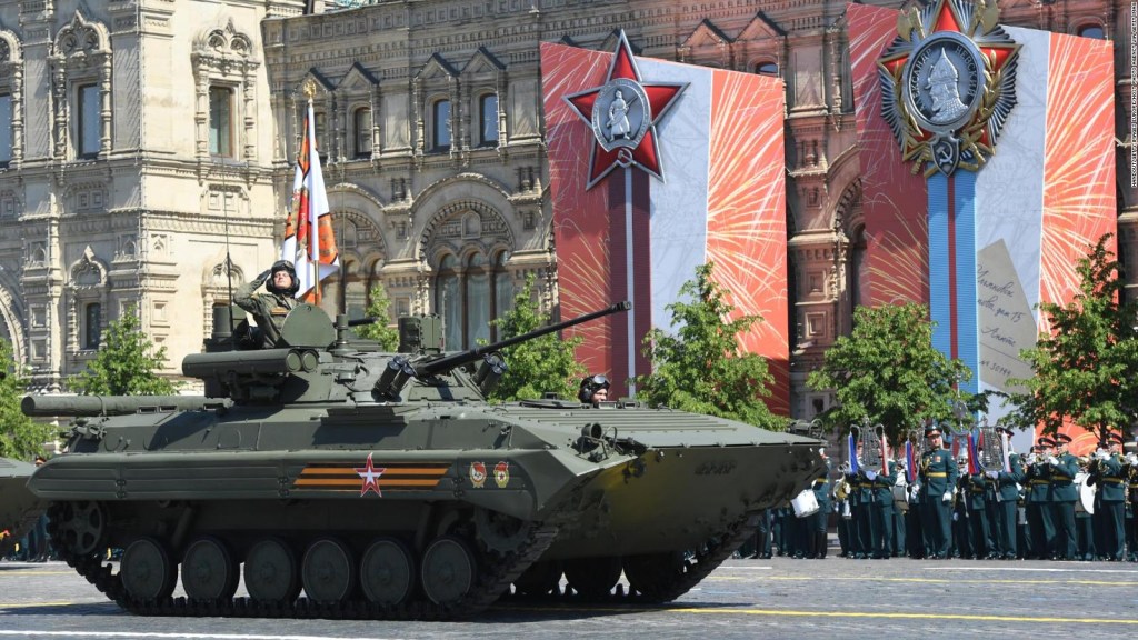 Expert analyzes military arsenal used by Russia in Ukraine