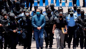 Vergüenza en Honduras por la extradición de Juan Orlando Hernández