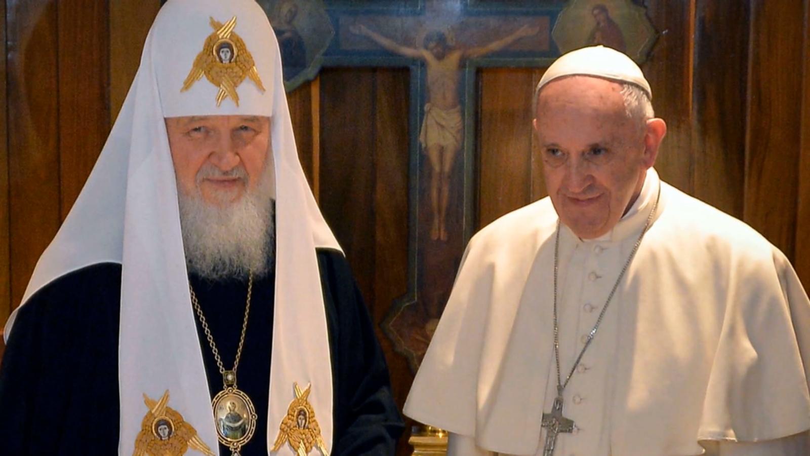 Pope cancels meeting with Patriarch Kirill