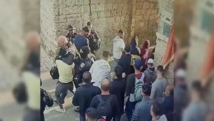 Enfrentamientos dejan decenas de heridos en Jerusalén