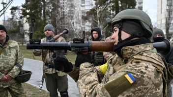 Fabricantes de armas, beneficiarios de la guerra en Ucrania