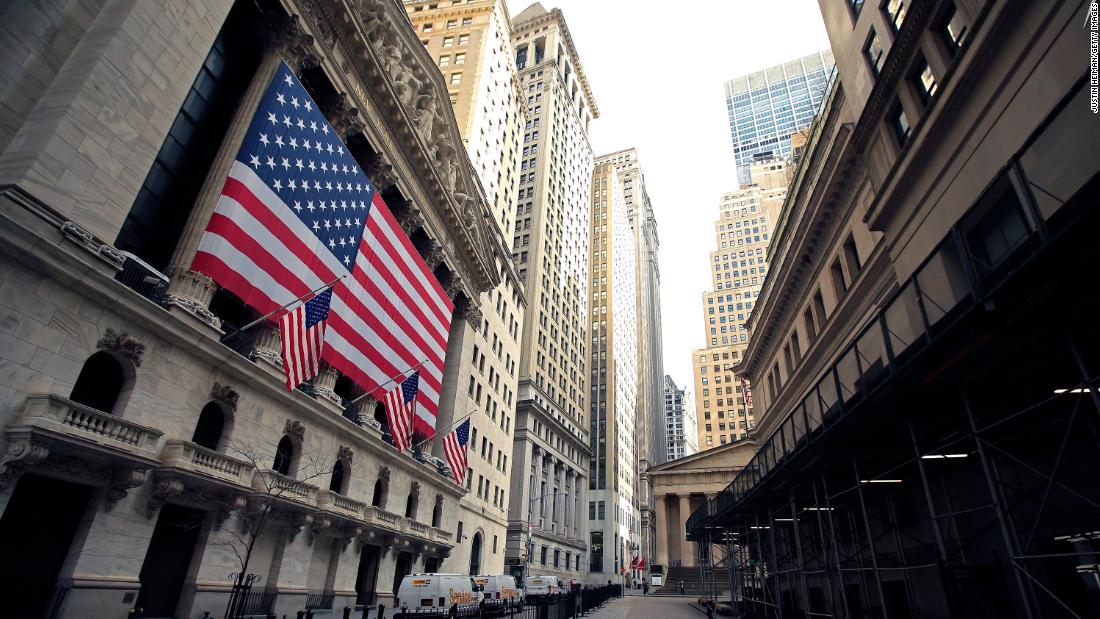 Wall Street abre a la baja mientras las acciones cierran el peor año desde 2008