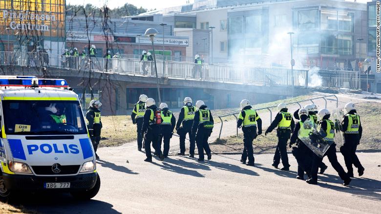 suecia corán disturbios