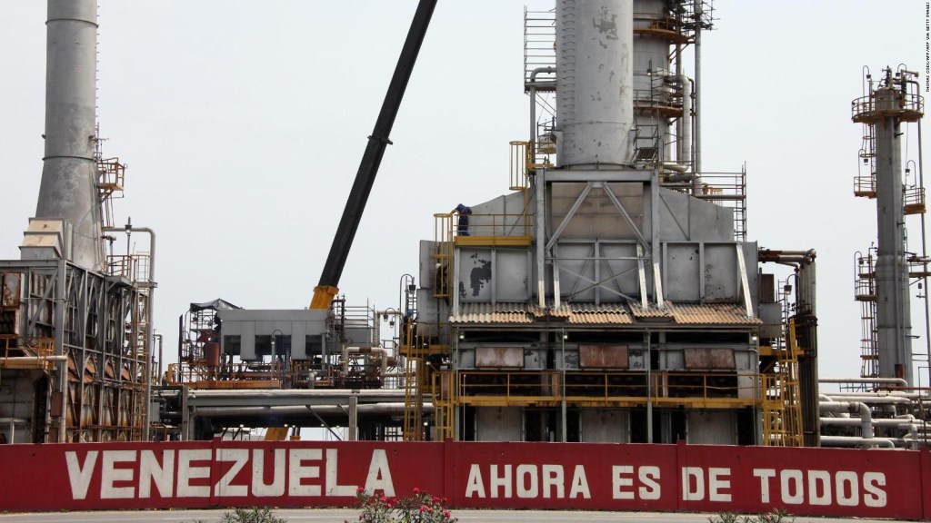 ¿Qué implicaciones tendrá el alivio de algunas sanciones energéticas de EE.UU. contra Venezuela?