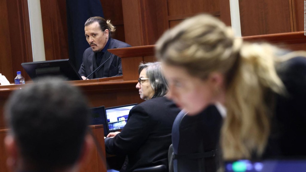 Judge agrees to continue Depp's trial against Heard