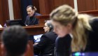 Jueza accede continuar juicio de Depp contra Heard