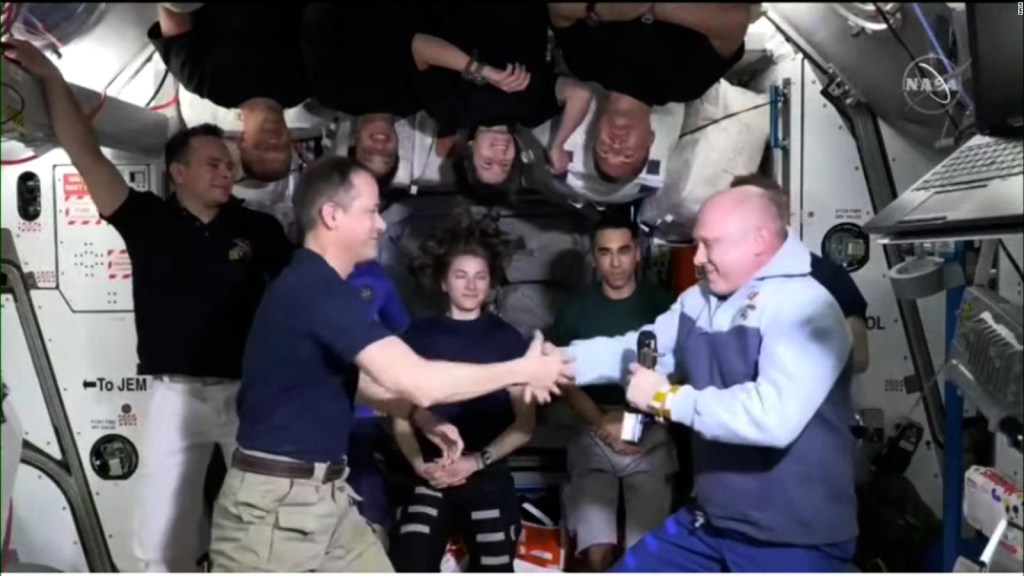 US astronaut hands over ISS command to Russian cosmonaut