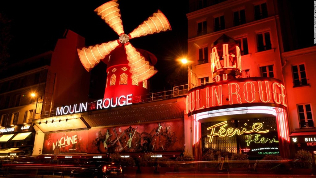 Moulin Rouge en París recibirá huéspedes temporalmente