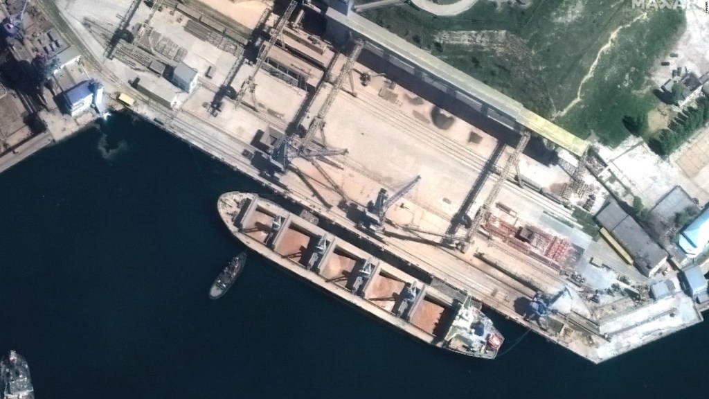 Barco mercante ruso rechazado en varios puertos atraca finalmente en Siria