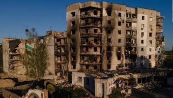 La muerte de civiles en Ucrania, ¿crímenes de guerra o daños colaterales?