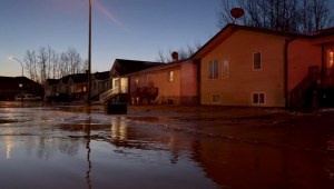 Daños y evacuaciones en Canadá por inundaciones masivas