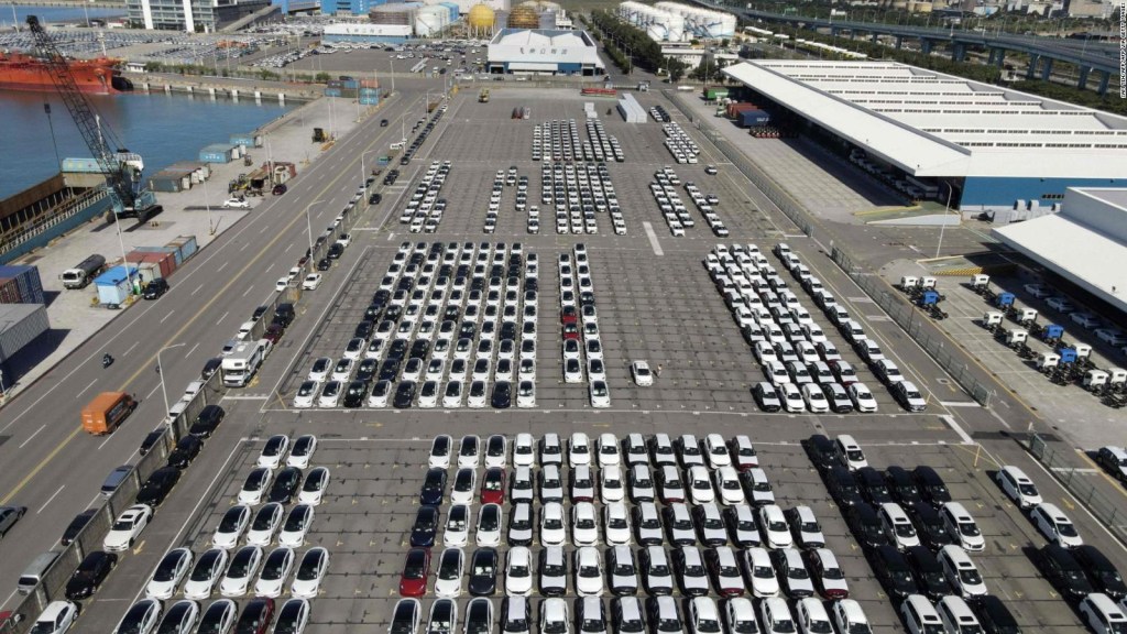 Tesla ships more than 4,000 cars from Shanghai for worldwide distribution