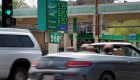 Precios de la gasolina siguen subiendo en EE.UU.
