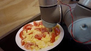 Mira cómo este robot prueba la comida por ti