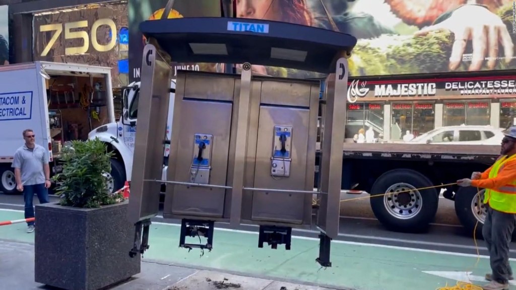 Nueva York dice adiós a la era de los teléfonos públicos