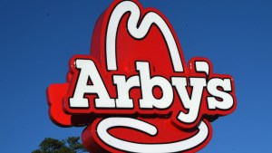 Arby's comenzará a vender un clásico de la comida rápida que aún no ofrecía