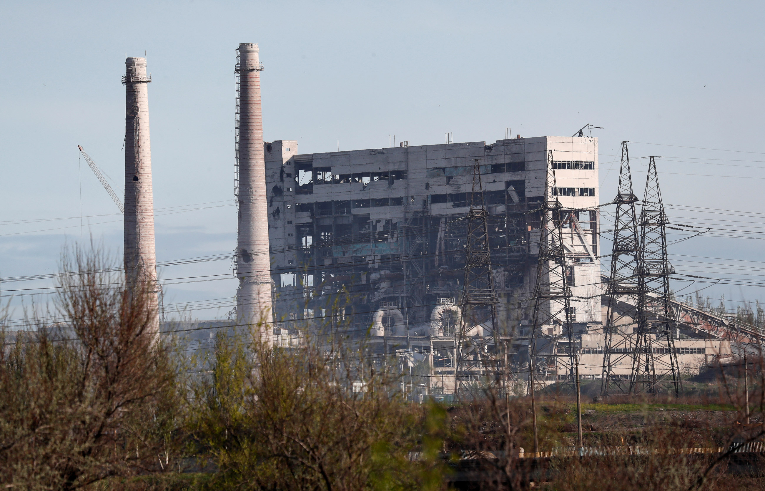 Lo que sabemos sobre la planta siderúrgica de Azovstal en Mariúpol, asediada por las tropas rusas
