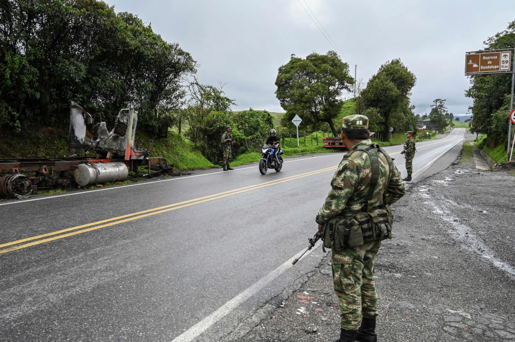 El Clan del Golfo inició una protesta en Colombia por la extradición de alias "Otoniel"