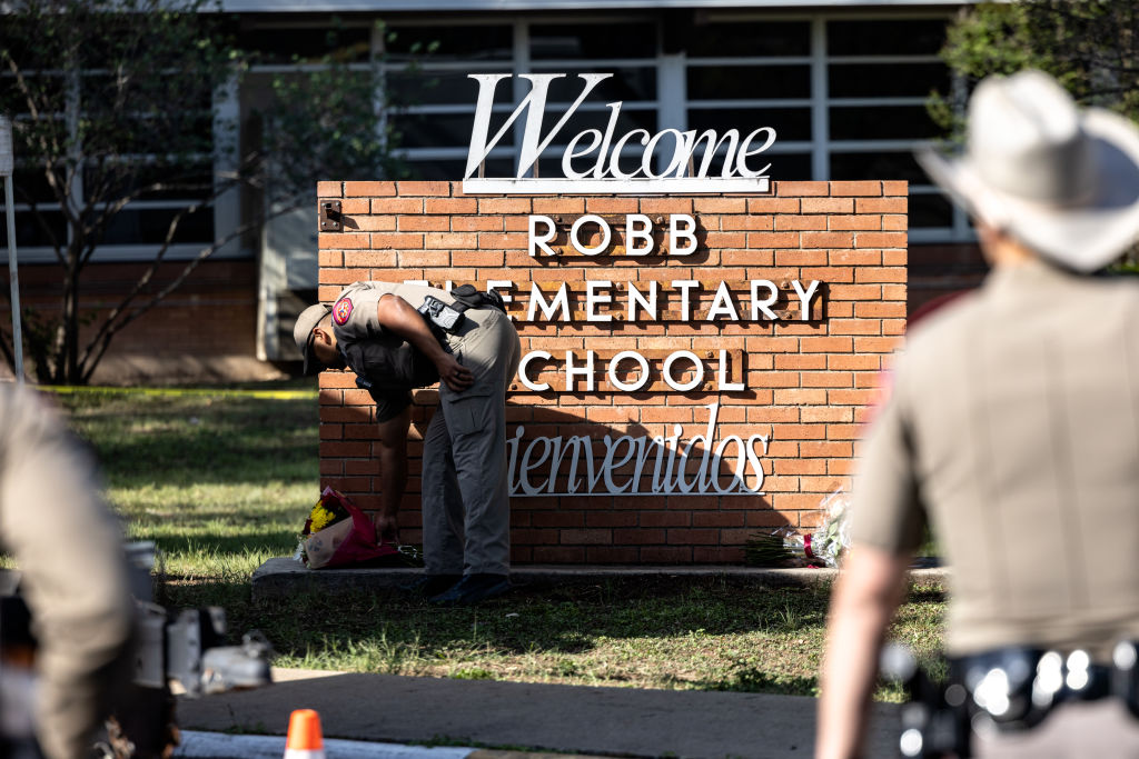 Cronología De La Masacre En Uvalde, Texas: Dos Horas De Violencia