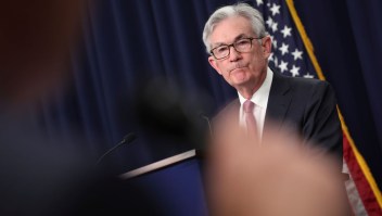 Jerome Powell, presidente de la Fed, busca domar la inflación
