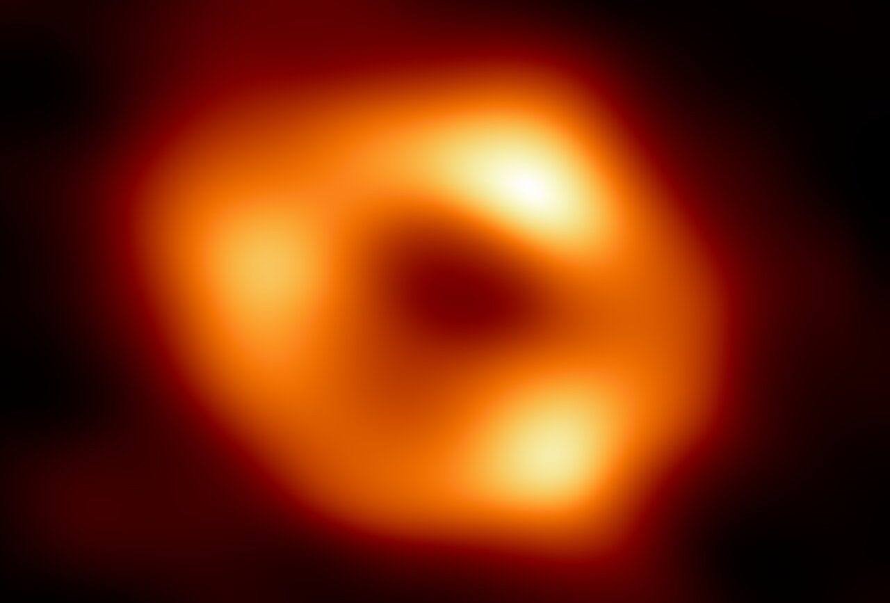 Mira la primera imagen del agujero negro supermasivo en nuestra galaxia