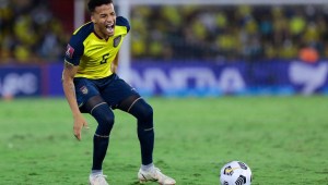 Byron Castillo durante el partido de eliminatorias entre Ecuador y Bolivia
