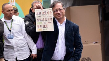 "Confío en la sociedad colombiana, en su voluntad de cambio": así fue la jornada electoral de Gustavo Petro