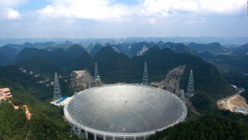 ¿Detectó telescopio chino una señal extraterrestre?