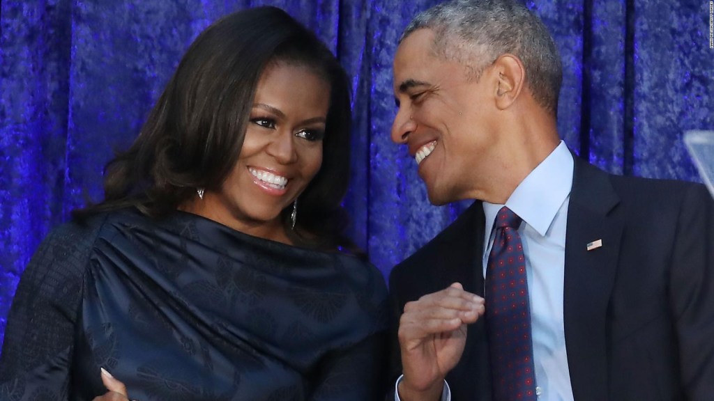 Barack and Michelle Obama to Produce Podcast for Amazon