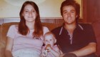 Hallan viva a hija desaparecida de pareja asesinada en 1981