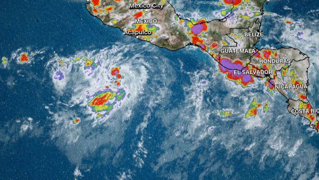 Posible ciclón obliga a cerrar la navegación en Acapulco