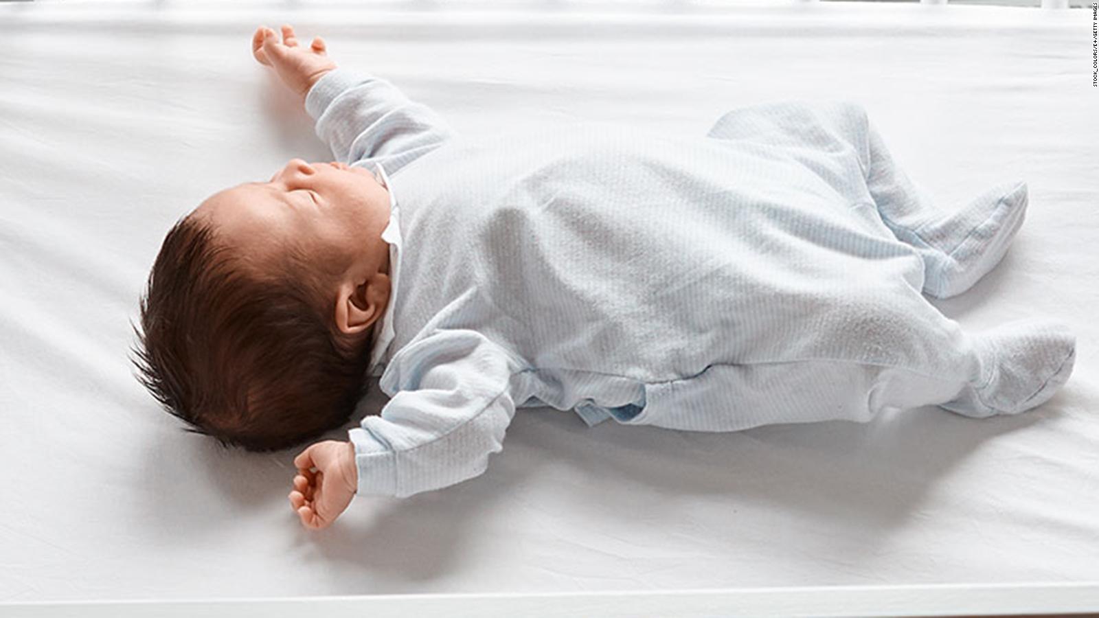 Estas son las recomendaciones de sueño seguro para los bebés