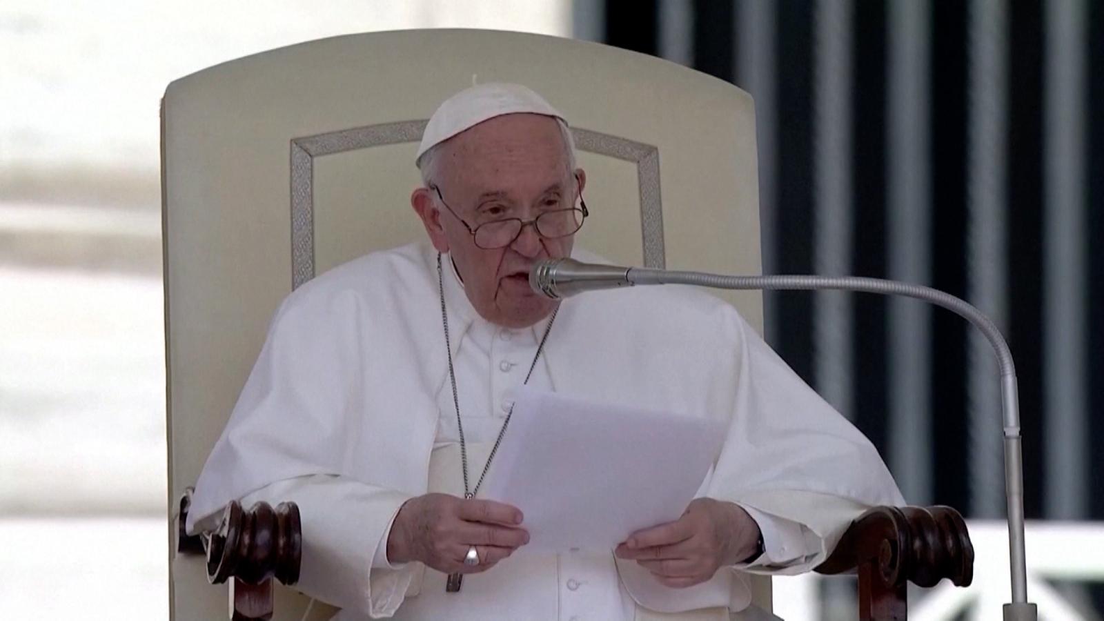 El papa Francisco lamenta asesinatos de religiosos en México