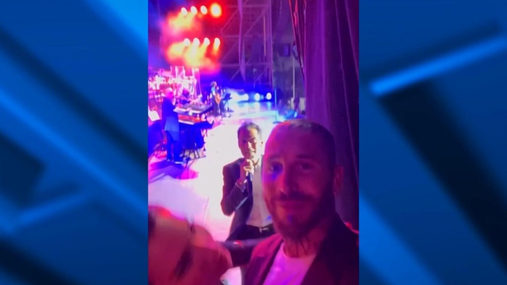 Marc Anthony saw Sergio Ramos at his recital and this is how he reacted