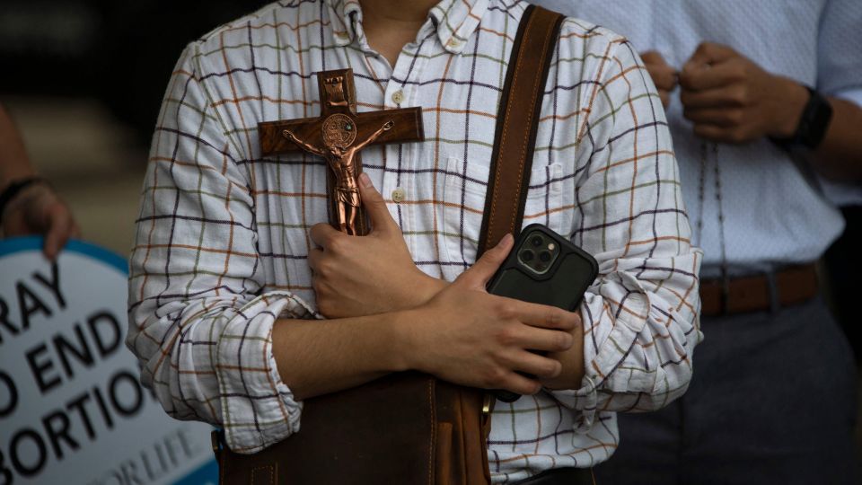 Adoran Al Mismo Jesús. Pero Tienen Puntos De Vista Muy Diferentes Sobre ...