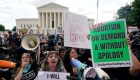 Manifestante: La Corte de EE.UU. nos obliga a ser madres