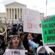 Manifestante: La Corte de EE.UU. nos obliga a ser madres
