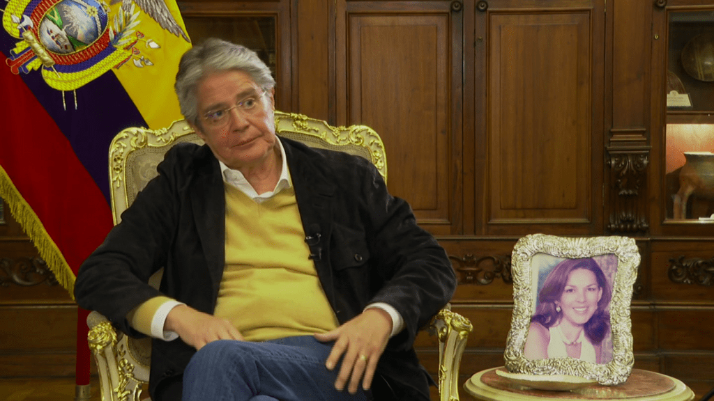 Guillermo Lasso dice que Leonidas Iza lucha por su interés político