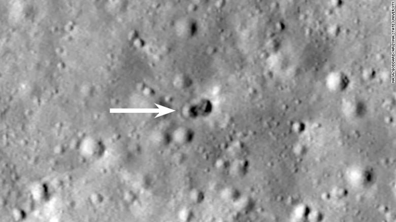 cráter luna cohete