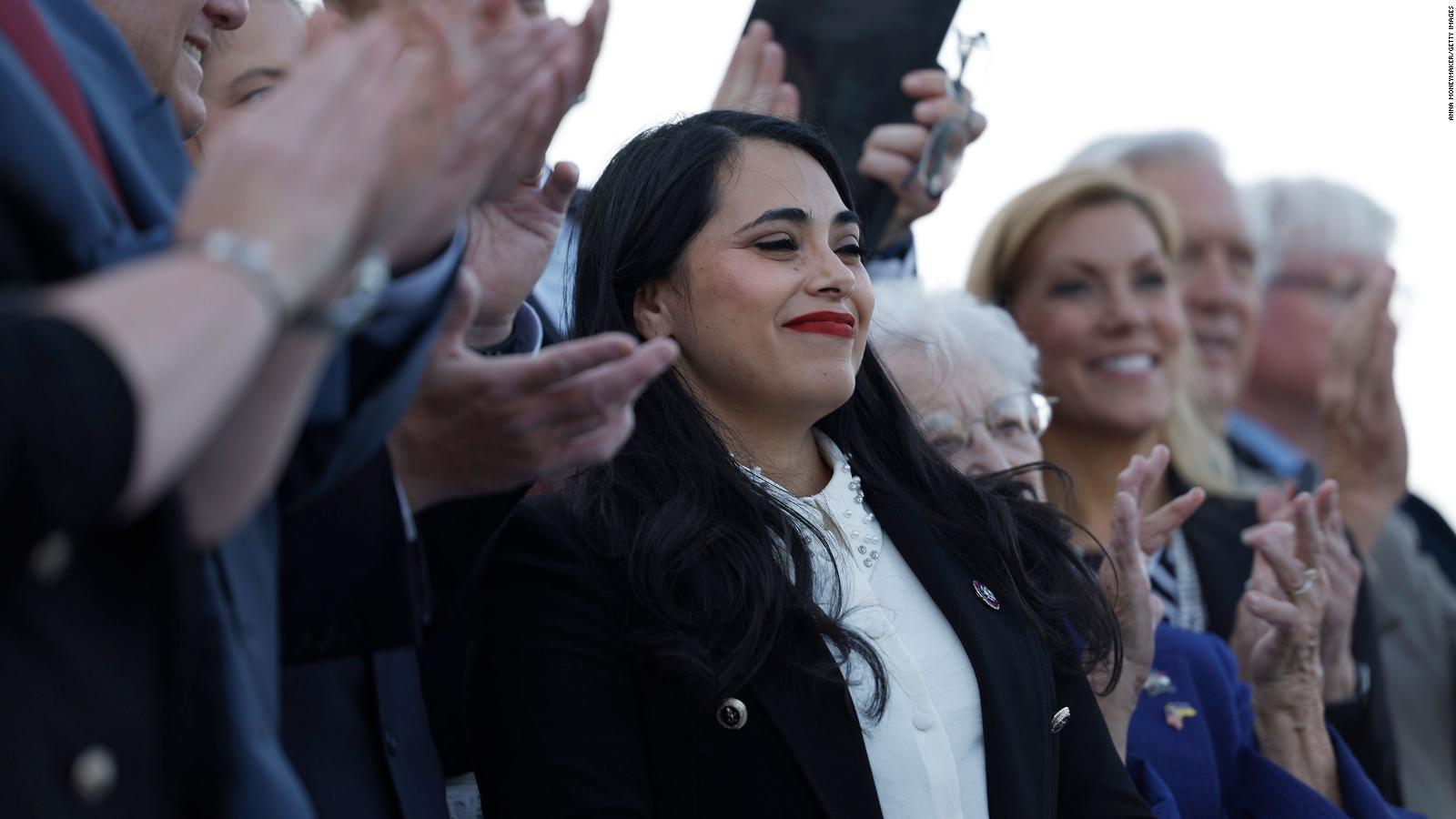 Mayra Flores becomes the first woman born in Mexico to take the oath of office in the US Congress.