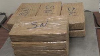 Paquetes que contenían casi 10 kilos de supuesto fentanilo fueron incautados por oficiales de la CBP en el Puente Internacional Hidalgo el 8 de junio de 2022